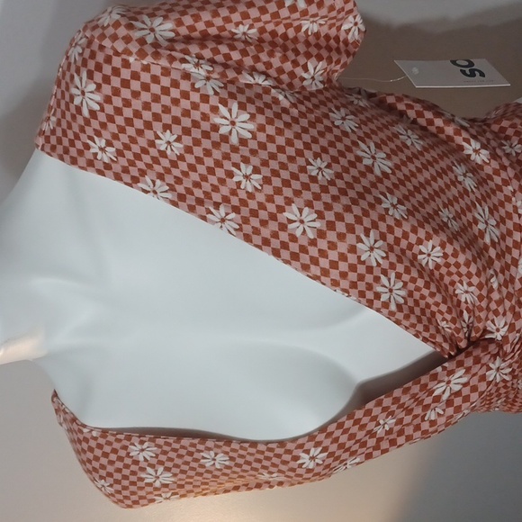 Plaid crop top. Short sleeve tee plunging v-neck, twist front. Balletcore. Large - Picture 2 of 12